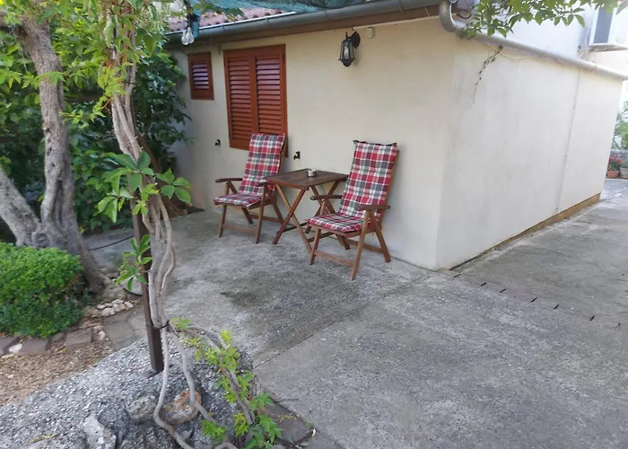 Apartmani Bugenvilija